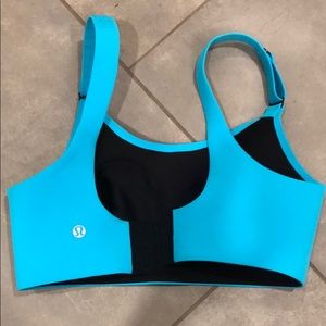 Lululemon Booby bracer bra